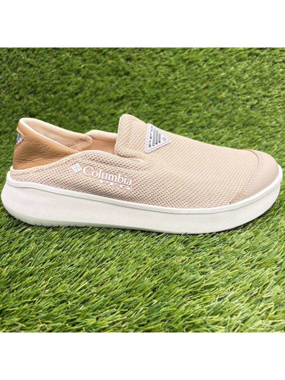 Columbia Boatside Vent PFG Mens Size 7 Tan Beige Casual Canvas Slip-On Shoes
